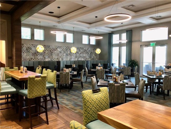 Dining area in the bar area - River House | Image 50