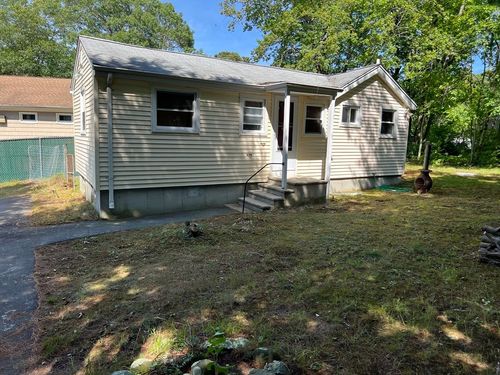 55 S Main St, Assonet, MA, 02702-1711 | Card Image