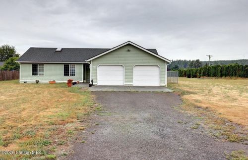 42475 Bagley Ln, Astoria, OR, 97103-8631 | Card Image