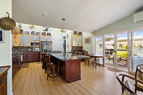 589 Iana St, Kailua, HI, 96734-3408 | Card Image