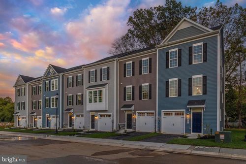 unit-f-306F Baughmans Ln, FREDERICK, MD, 21702-4963 | Card Image