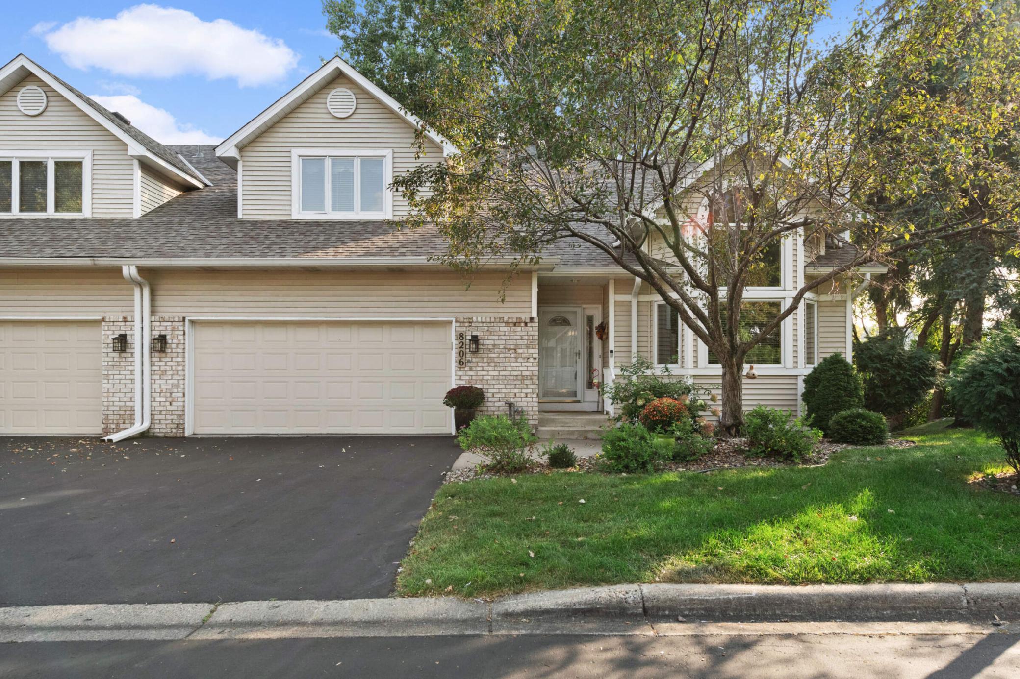 Norman Creek Trl, Minneapolis, MN 55437