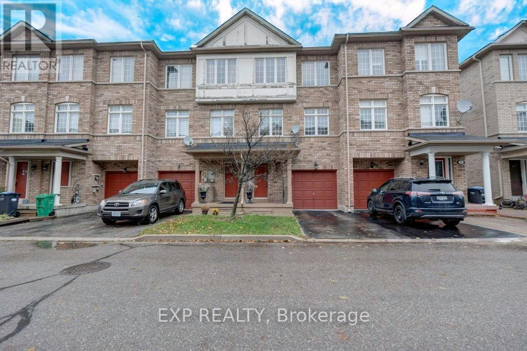 Residential in Mississauga (Malton)