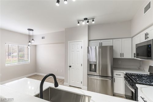 unit-1215-9303 Gilcrease Ave, Las Vegas, NV, 89149-6114 | Card Image