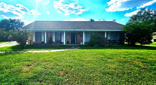 117 Laughlin Rd, Eagle Lake, TX, 77434-3100 | Card Image