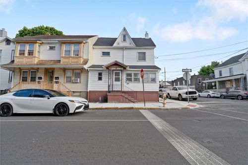1056 Washington St, EASTON, PA, 18042-4171 | Card Image