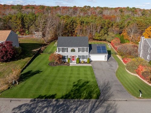 19 Oak Bluff Rd, Sagamore Beach, MA, 02562-2543 | Card Image