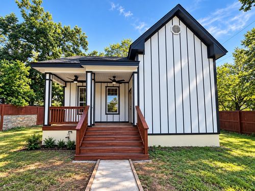 817 N Esplanade Street, Palestine, TX, 75801 | Card Image