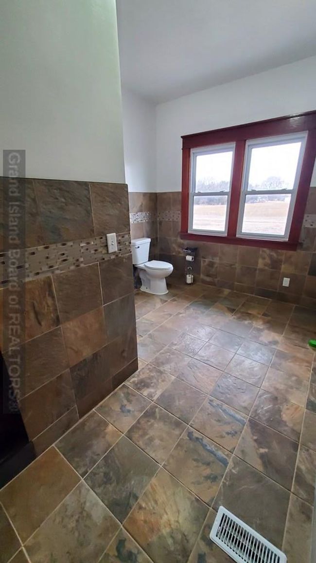 Master Bath | Image 25