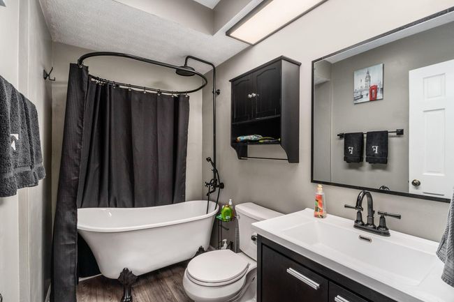 First Floor Full Bath | Image 24