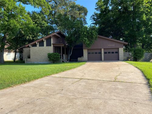 24600 Darkwood Ct, Huntsville, TX, 77320 | Card Image