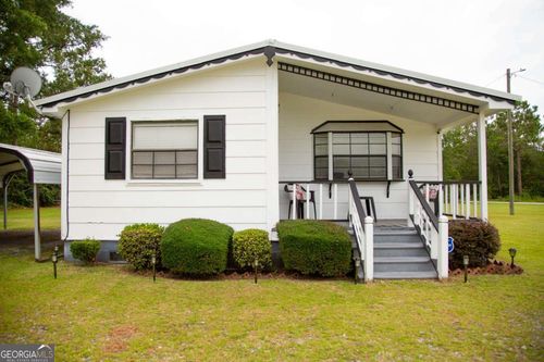 93 Bell Dr, Baxley, GA, 31513-2205 | Card Image