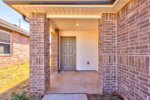 10516 Sw 41st St, Mustang, OK, 73064-5060 | Card Image