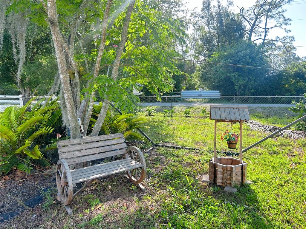 Residential Lease in NORTH FORT MYERS 4