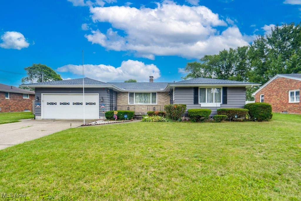 Valleyview Dr, Lorain, OH 44053