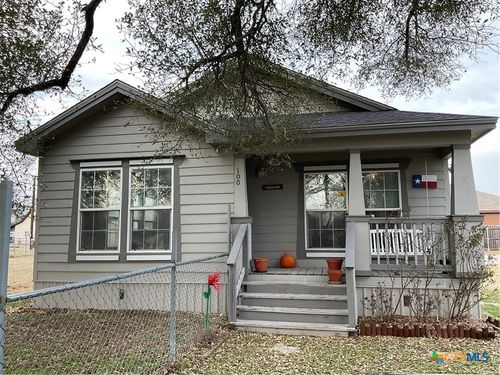 100 El Paso, Holland, TX, 76534-3055 | Card Image