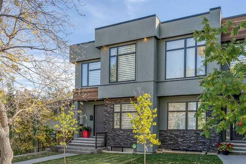 2826 40 St Sw, Calgary, AB, T3E3J6 | Card Image