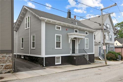 1-13 Sherman St, Newport, RI, 02840-7109 | Card Image