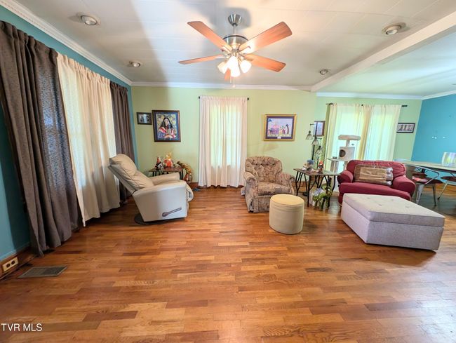 2509 Dc Caney Ridge Rd, House other with 3 bedrooms, 2 bathrooms and null parking in Clintwood VA | Image 63