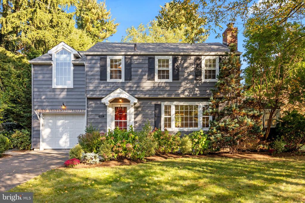 Wrightfield Ave, Yardley, PA 19067