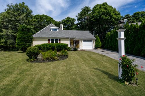 41 Eventide Ln, Hyannis, MA, 02601-2198 | Card Image