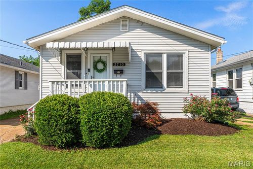 3710 Risch Ave, Saint Louis, MO, 63125-1137 | Card Image