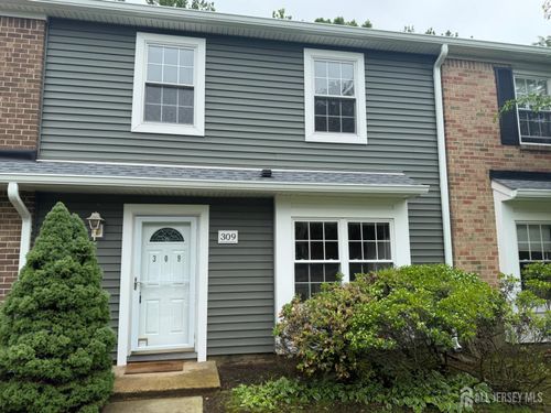 309 Constitution Cir, North Brunswick, NJ, 08902-3522 | Card Image