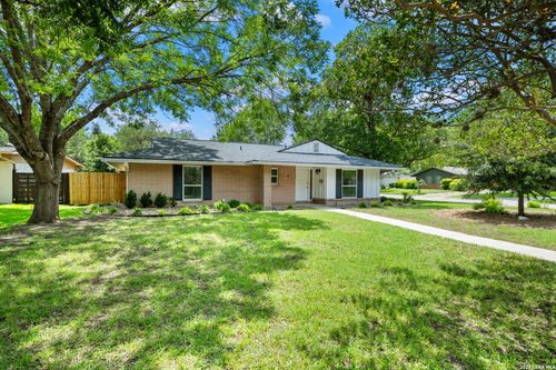 8235 Greenbrier, San Antonio, TX, 78209-2037 | Card Image