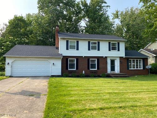 9360 Sunrise Ct, Mentor, OH, 44060-7030 | Card Image