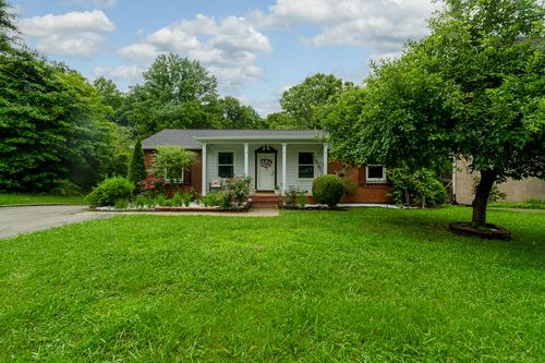 123 Ashland Dr, Ashland City, TN, 37015-1730 | Card Image