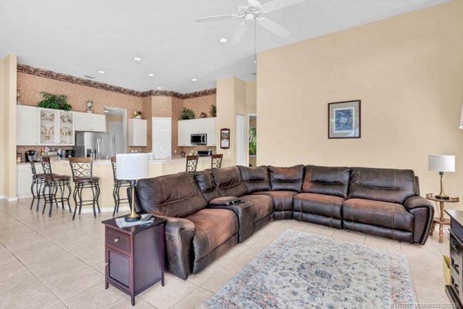 2712 Sw Bear Paw Trl, House other with 4 bedrooms, 3 bathrooms and 3 parking in Palm City FL | Image 20
