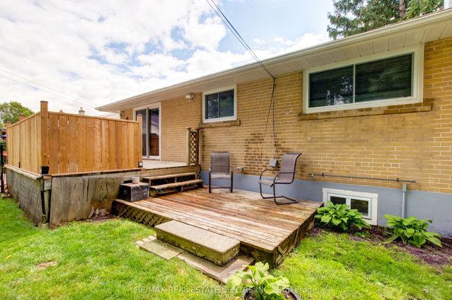 38 Weber Dr, House other with 4 bedrooms, 2 bathrooms and 5 parking in Georgetown ON | Image 34