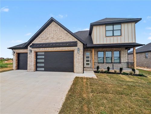 7671 Scenic Valley Ave, Springdale, AR, 72762-4626 | Card Image