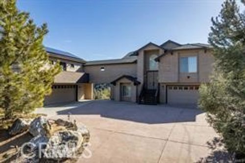 1800 Zermatt Dr, PINE MOUNTAIN CLUB, CA, 93222-4164 | Card Image