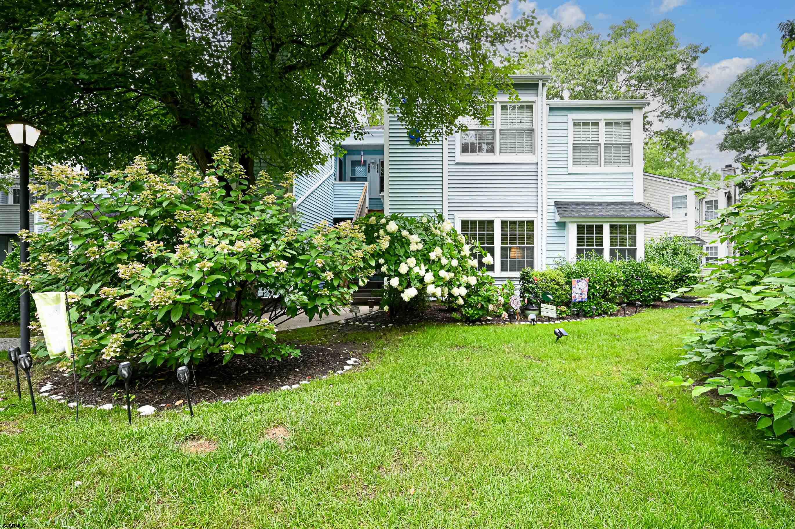 Lake Front Cir, Galloway, NJ 08205