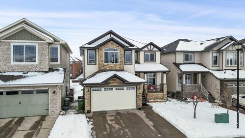 1782 Baywater St Sw, Airdrie, AB, T4B0A8 | Card Image