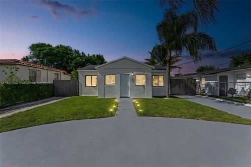 889 Nw 102nd St, Miami, FL, 33150-1340 | Card Image