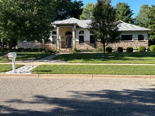 811 Anchor Ln, Portage, MI, 49002-6011 | Card Image