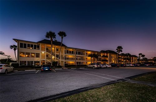 110-4700 Cove Circle, ST PETERSBURG, FL, 33708 | Card Image