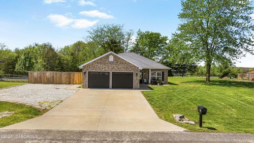 206 Spalding Rd, Holts Summit, MO, 65043-1484 | Card Image