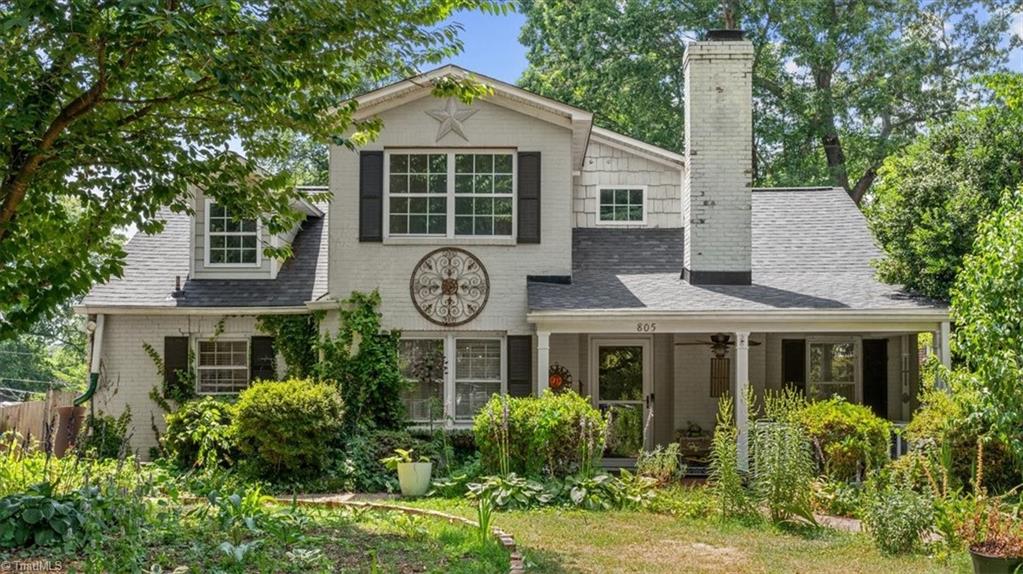 Twyckenham Dr, Greensboro, NC 27408