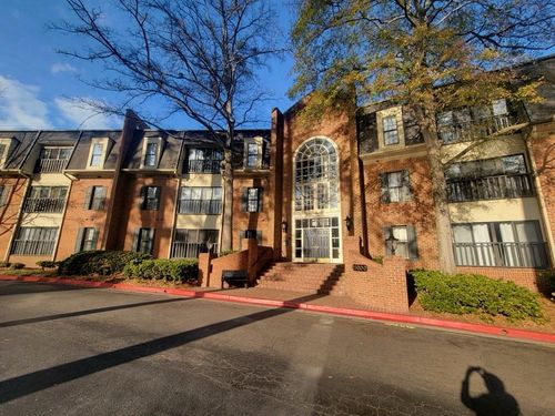 23212 Plantation Dr Ne, Atlanta, GA, 30324-2953 | Card Image