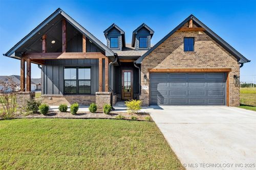 13134 S 98th East Ave, Bixby, OK, 74008 | Card Image