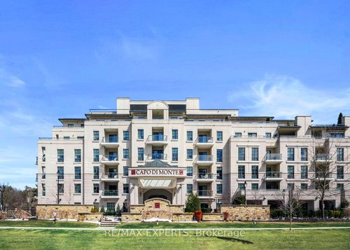 317-9909 Pine Valley Dr, Vaughan, ON, L4H4M1 | Card Image