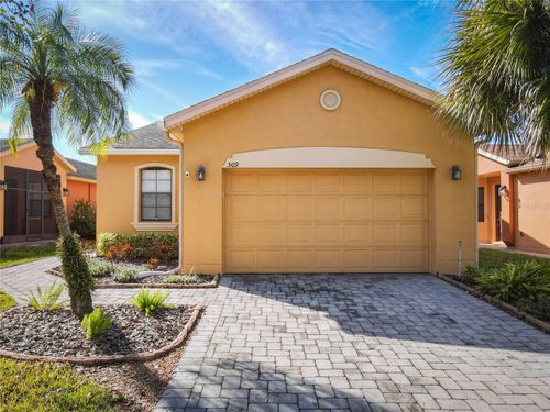 509 Millifiora Lane, KISSIMMEE, FL, 34759 | Card Image