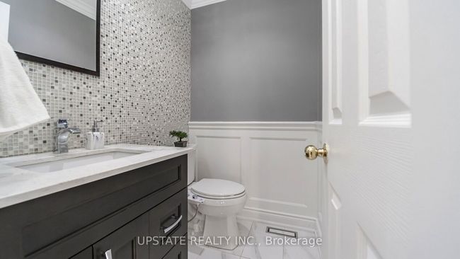 6 Mannel Cres, House other with 6 bedrooms, 4 bathrooms and 4 parking in Brampton ON | Image 7