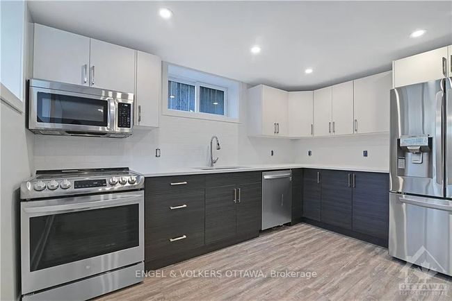 4 - 569 Mcleod St, House other with 2 bedrooms, 2 bathrooms and null parking in Ottawa ON | Image 11