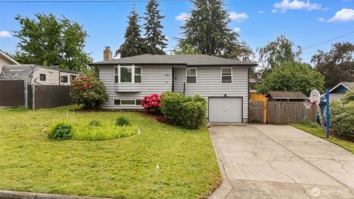 3915 S 248th Street, Kent, WA, 98032 | Card Image