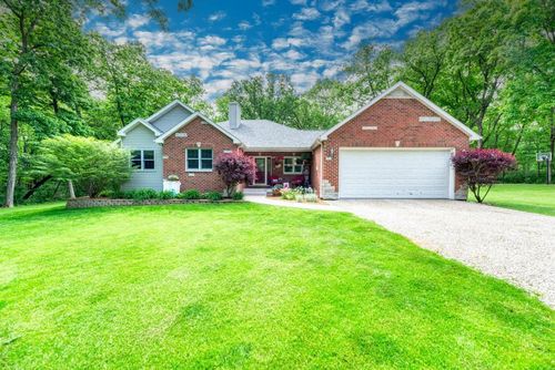 2560 N 2950th Rd, Marseilles, IL, 61341-9445 | Card Image