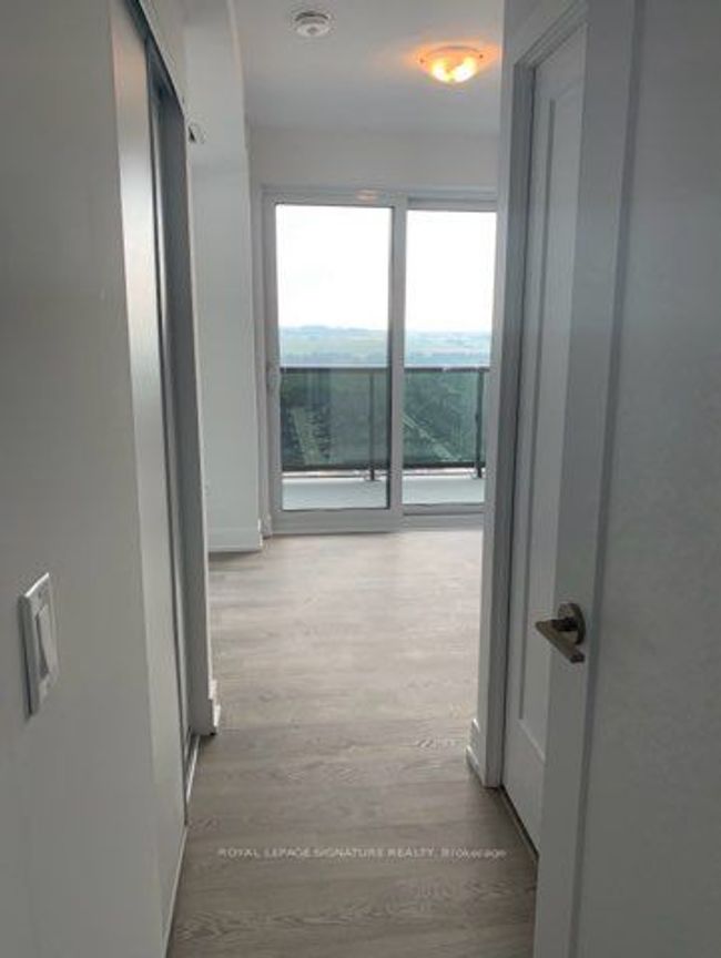 2007 - 2550 Simcoe St N, Condo with 2 bedrooms, 2 bathrooms and 1 parking in Oshawa ON | Image 12